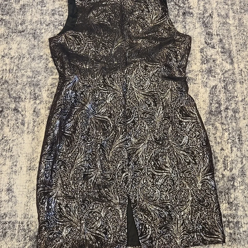 Metallic Print Black and Silver Paisley Baroque Dress